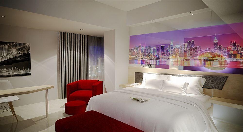 G Suites Hotel By Amithya Surabaya Buitenkant foto