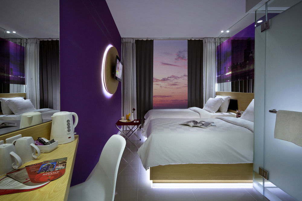 G Suites Hotel By Amithya Surabaya Buitenkant foto