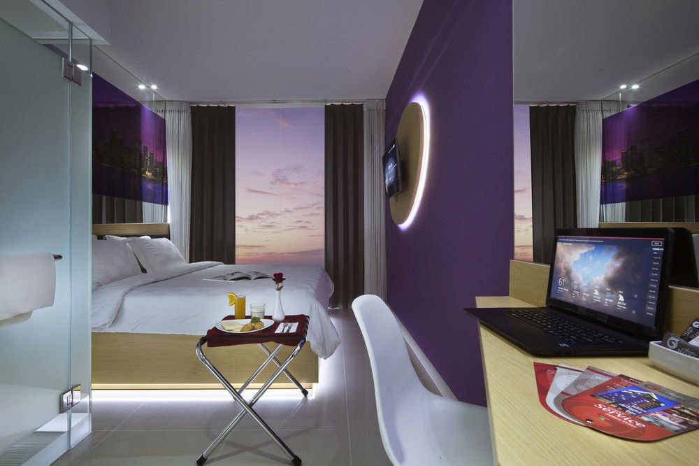 G Suites Hotel By Amithya Surabaya Buitenkant foto